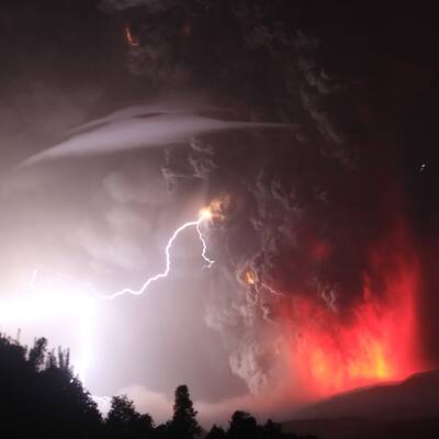 Der Vulkan Puyehue ist erstmals wieder seit 1960 aktiv