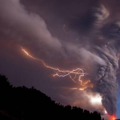 Der Vulkan Puyehue ist erstmals wieder seit 1960 aktiv