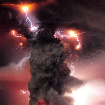 Der Vulkan Puyehue ist erstmals wieder seit 1960 aktiv