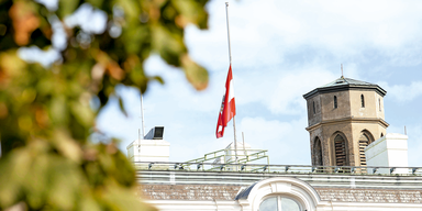 Flaggen-Streit um tote Queen