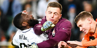 R&uuml;diger: 20 Stiche nach Blut-Tor