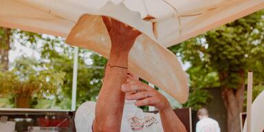 Pizza Senza Danza is back!