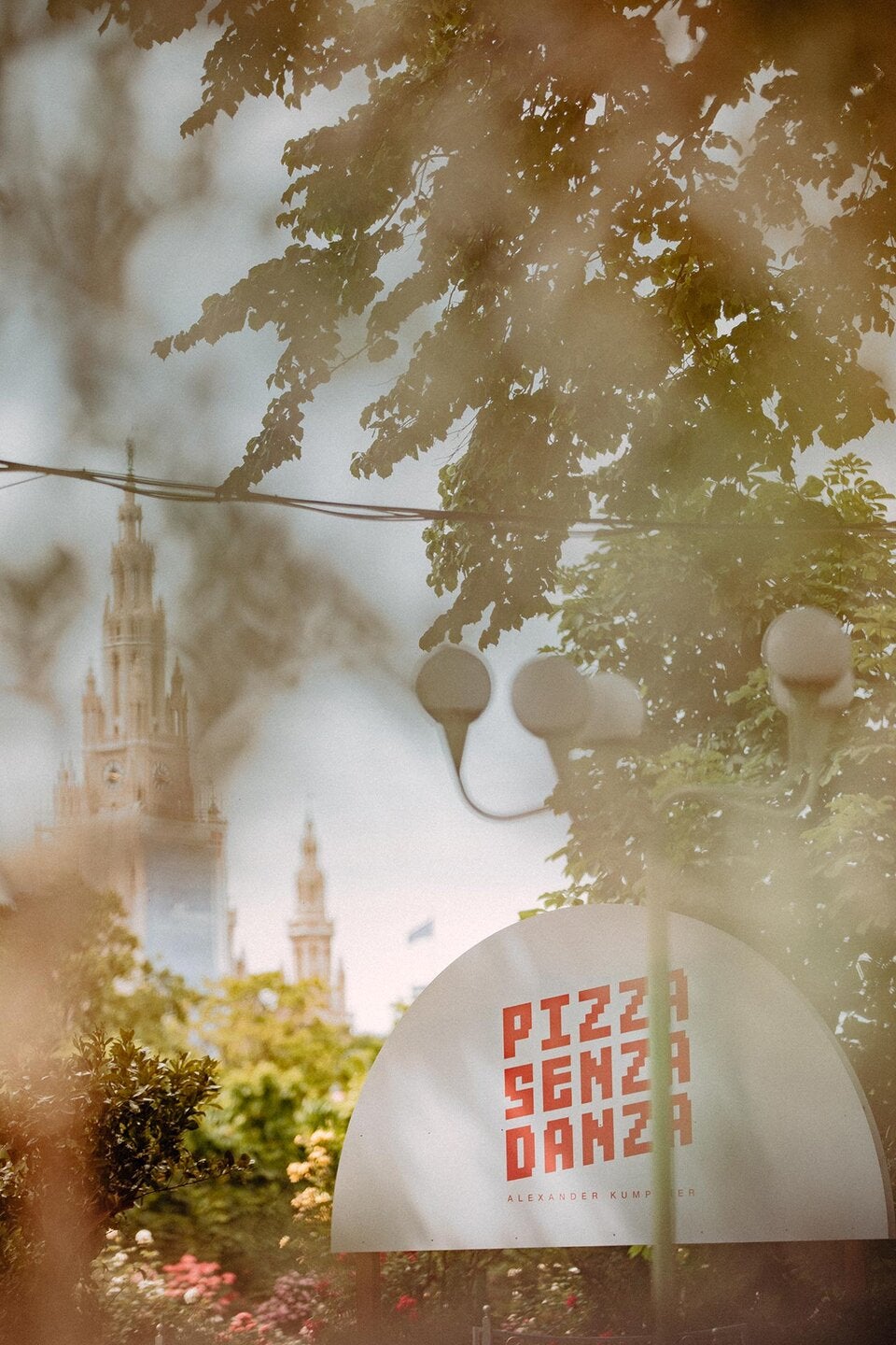 Pizza Senza Danza is back!