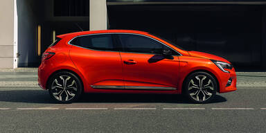 Neuer Clio greift mit fünf Motoren an