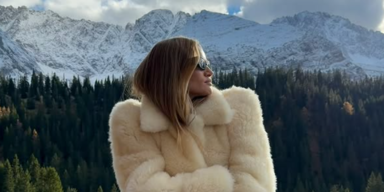 Supermodel Rosie Huntington-Whiteley genießt Luxus-Urlaub in Österreichs Bergen