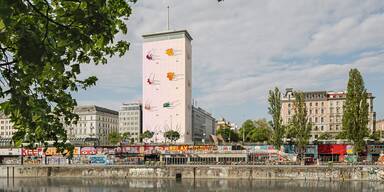 Kopie von Der Ringturm feiert moldauische Lebensfreude