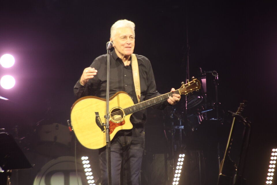 Beste Show des Austropop! Fendrich ließ die Stadthalle beben