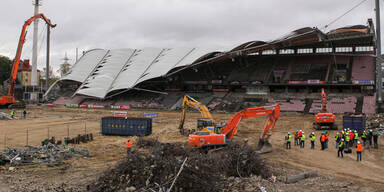 Das ist das Geisterauto von St. Hanappi