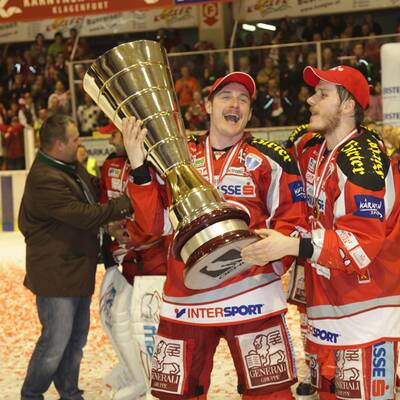 So feiern die KAC-Cracks den Jubiläumstitel