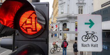 Hier dürfen Radfahrer jetzt bei Rot rechts abbiegen