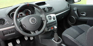 Breit, tief und fast 200 PS stark