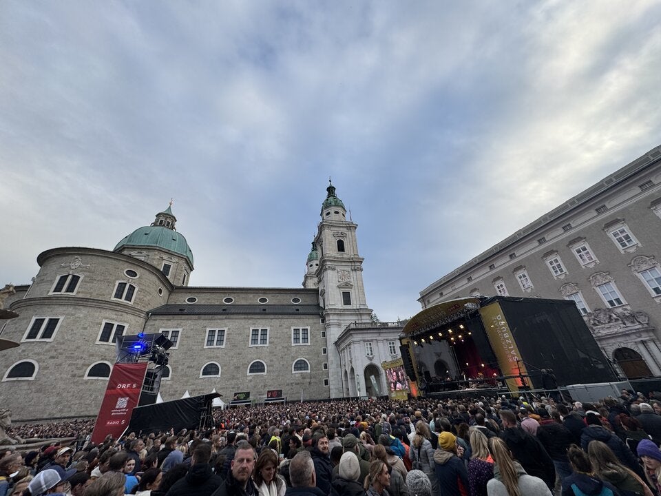Wanda und Christina Stürmer ließen den Residenzplatz wieder beben