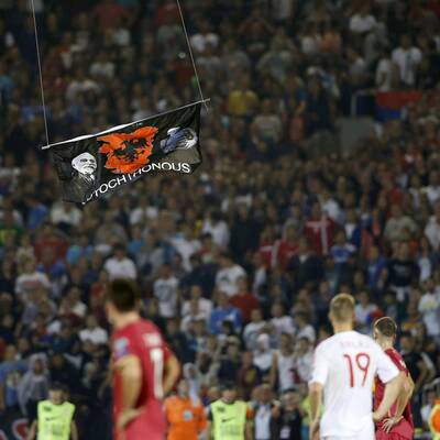 Schlägerei bei Serbien-Albanien