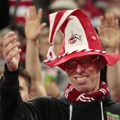 So wild feiert Stöger-Klub Köln den Aufstieg