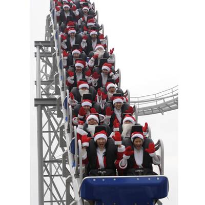 Weihnachtsmänner aus aller Welt