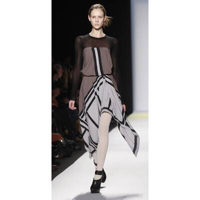 New York Fashion Week: BCBG Max Azria - H/W 2010