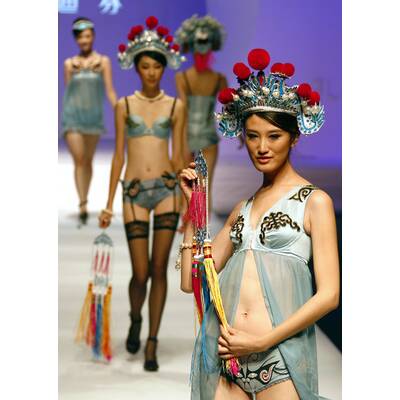 China Fashion Week F/S 2011