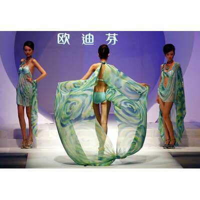 China Fashion Week F/S 2011