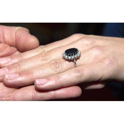 Kate Middleton & Prinz William: Sie trägt Dianas Verlobungsring