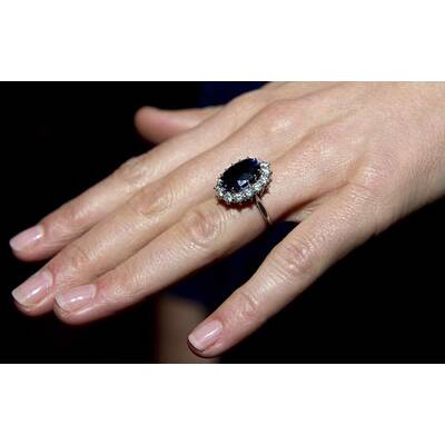 Kate Middleton & Prinz William: Sie trägt Dianas Verlobungsring