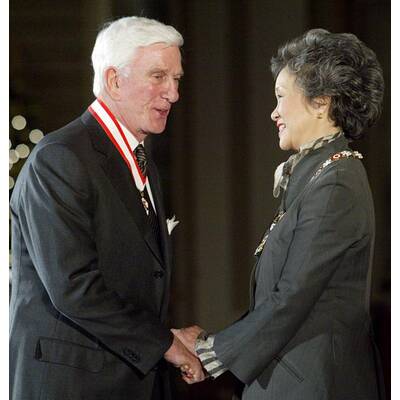 Leslie Nielsen: 1926 - 2010