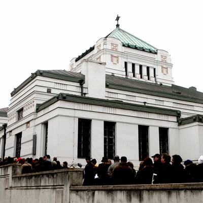 Die Aufbahrungshalle 2