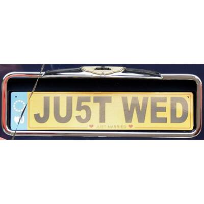 William und Kate: Abfahrt im Cabrio