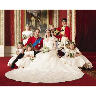 4 Brautjungfern & 2 Pagen stahlen Kate und William fast die Hochzeits-Show. 