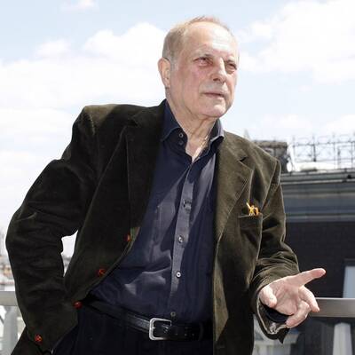 Christian Ludwig Attersee designt neue Sachertorten-Kiste