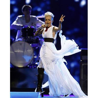 Song Contest: Nadine Beiler im Halbfinale