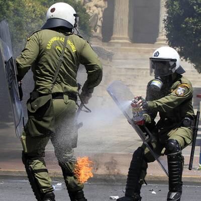 Ausschreitungen bei Streik in Athen