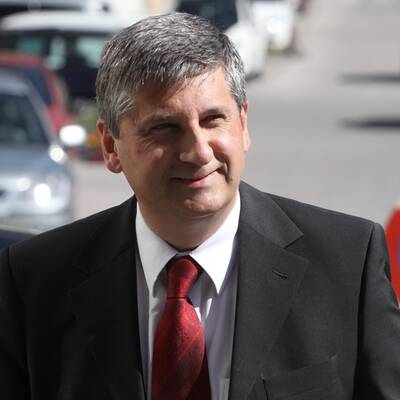 Erste Pressekonferenz Montagmittag