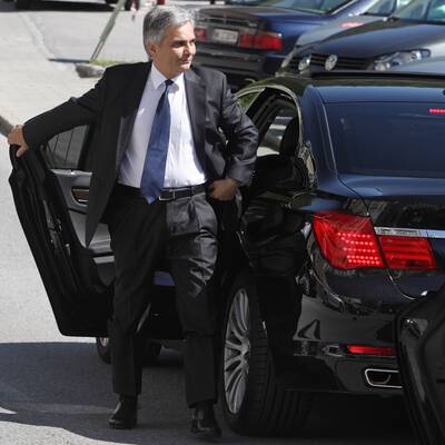 Erste Pressekonferenz Montagmittag