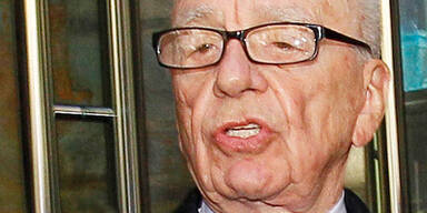 Schaum-Attacke auf Medien-Zar Murdoch