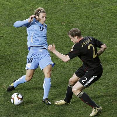 Alle Bilder zum Spiel