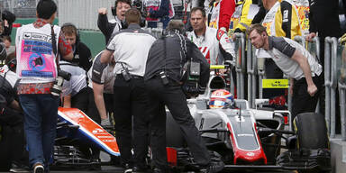 Neuling Haryanto mit Unfall in Boxengasse