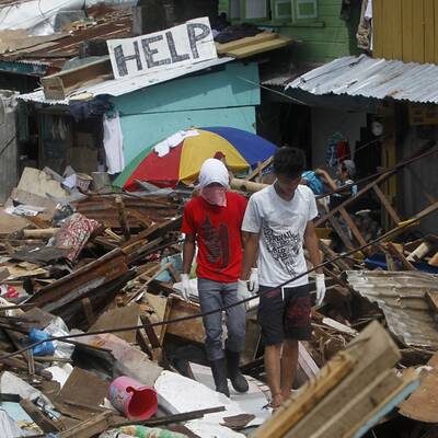 Haiyan brachte Chaos und Verzweiflung