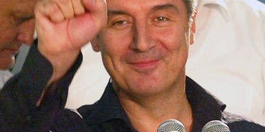 Reuters_montenegro_djukanovic