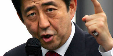 Reuters_shinzo_abe