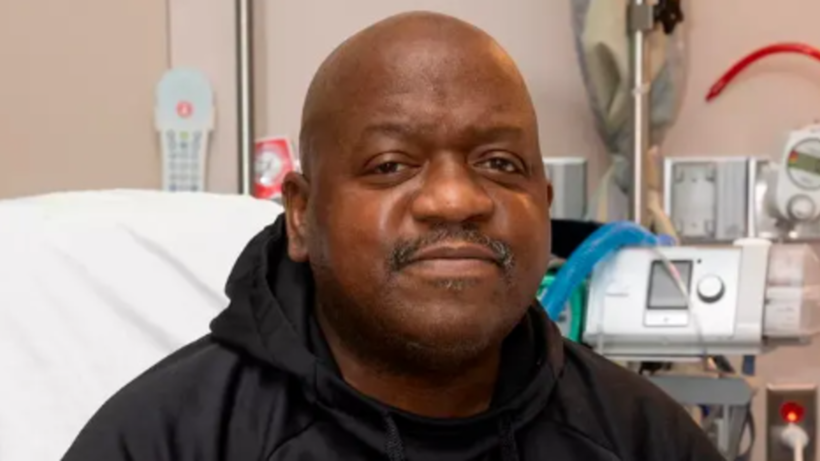 Transplantation: Erster Patient mit Schweine-Niere gestorben - oe24.at