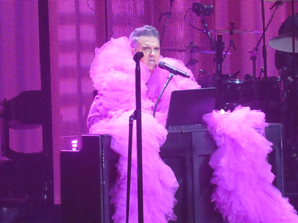 Robbie rockt Kärnten mit allen Hits und derben Sprüchen