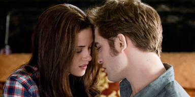 Robert Pattinson & Kristen Stewart