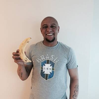 Austria Wiens Ola Kamara und James Holland