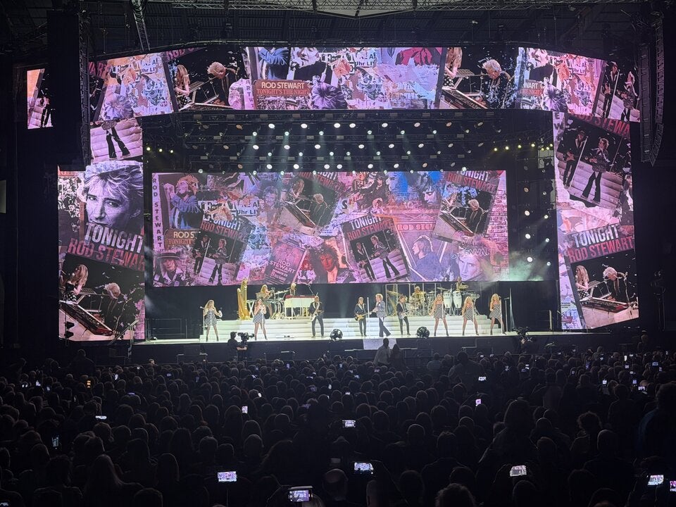 Rod Stewart ließ zum Abschied die Stadthalle schunkeln