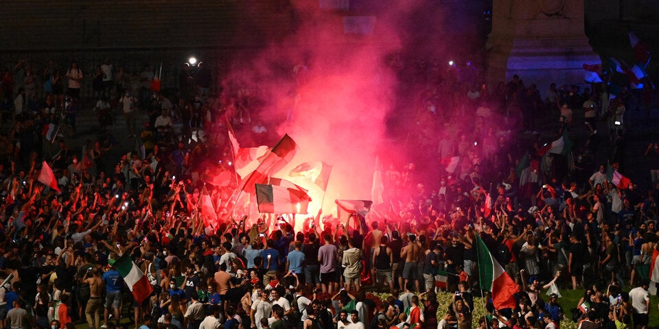 So ausgelassen feiern Italiens EM-Helden