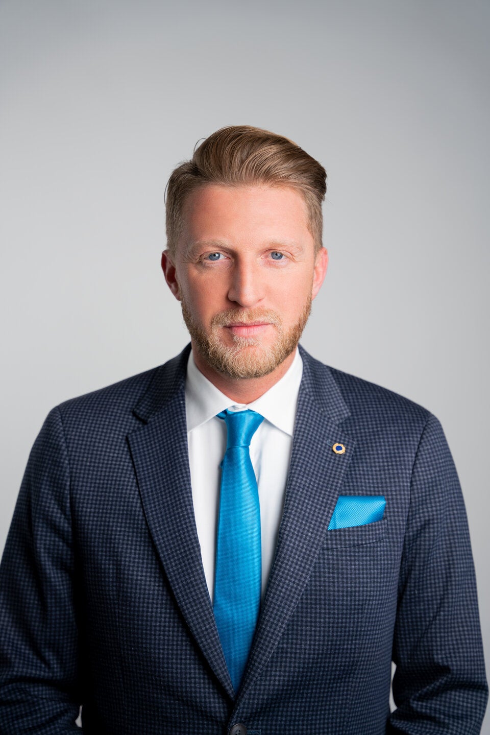 Roman Tenschert Anwalt