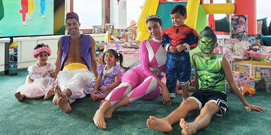 Ronaldo feiert als 'Aladin' Geburtstag