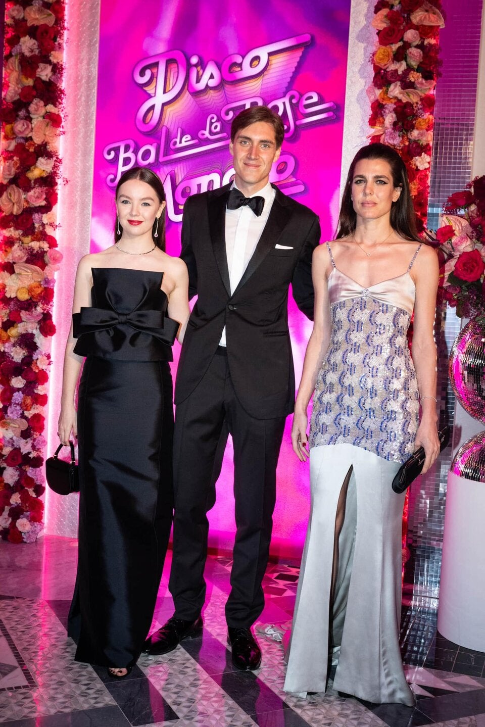 Glitzer-Auftritt: Charlène strahlt mit Albert beim Rosenball