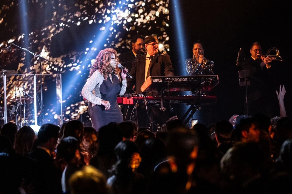 Glitzer-Auftritt: Charlène strahlt mit Albert beim Rosenball