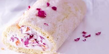 Rosenbluetenroulade